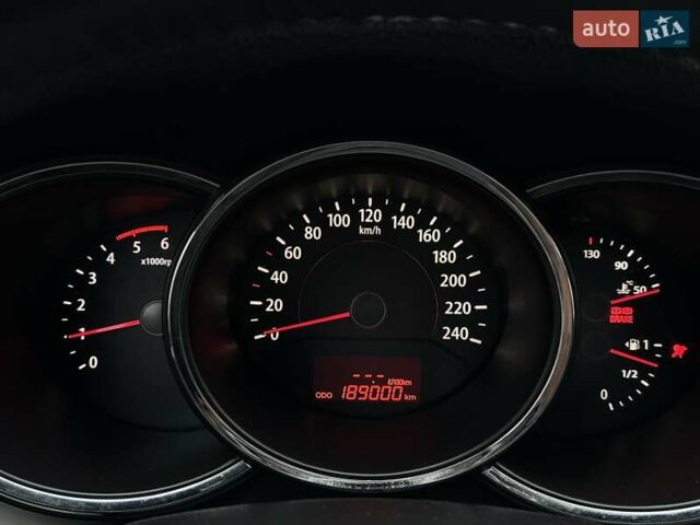 Кіа Соренто, об'ємом двигуна 2.2 л та пробігом 188 тис. км за 13500 $, фото 15 на Automoto.ua