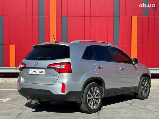 Киа Соренто, объемом двигателя 2.2 л и пробегом 260 тыс. км за 14990 $, фото 7 на Automoto.ua