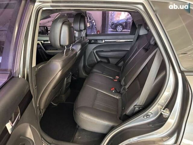 Киа Соренто, объемом двигателя 2 л и пробегом 156 тыс. км за 15900 $, фото 18 на Automoto.ua