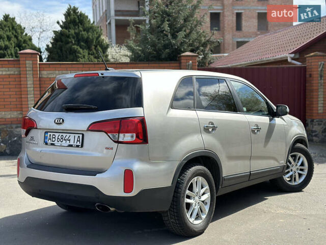 Киа Соренто, объемом двигателя 2.35 л и пробегом 225 тыс. км за 10000 $, фото 10 на Automoto.ua