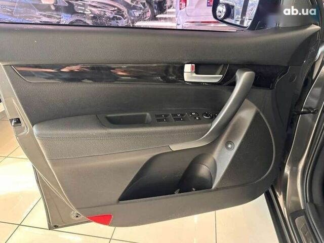 Киа Соренто, объемом двигателя 2 л и пробегом 156 тыс. км за 15900 $, фото 10 на Automoto.ua