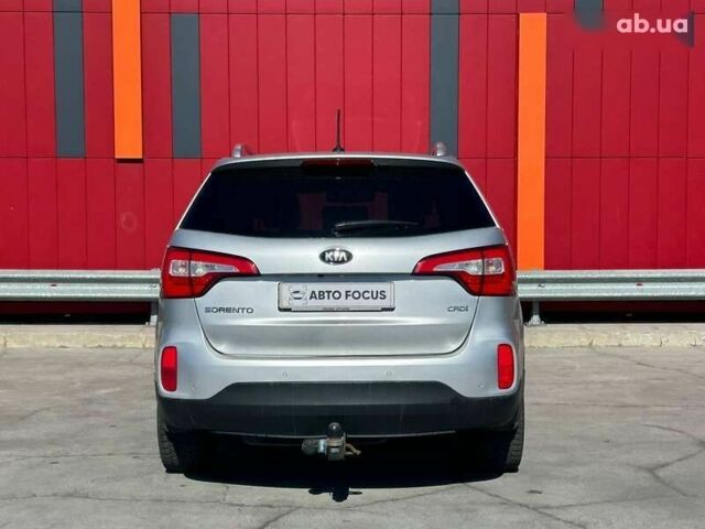 Киа Соренто, объемом двигателя 2.2 л и пробегом 260 тыс. км за 14990 $, фото 6 на Automoto.ua
