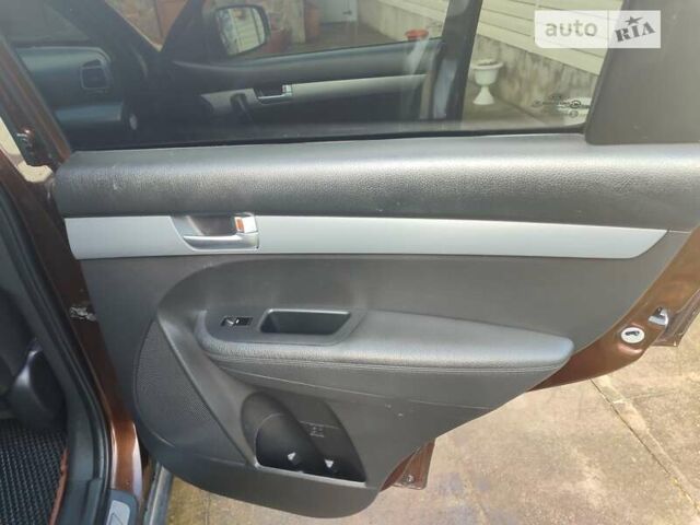 Киа Соренто, объемом двигателя 2.2 л и пробегом 185 тыс. км за 15200 $, фото 29 на Automoto.ua