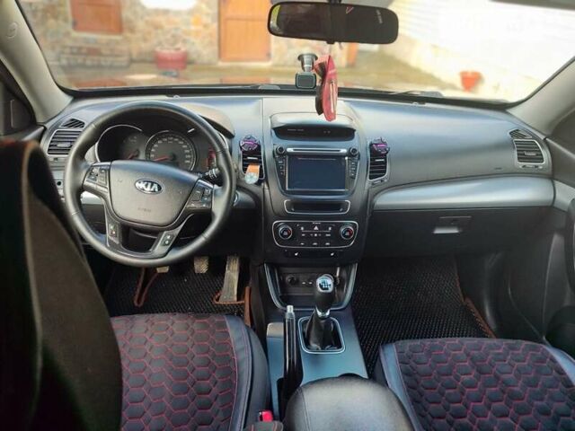Киа Соренто, объемом двигателя 2.2 л и пробегом 185 тыс. км за 15200 $, фото 74 на Automoto.ua