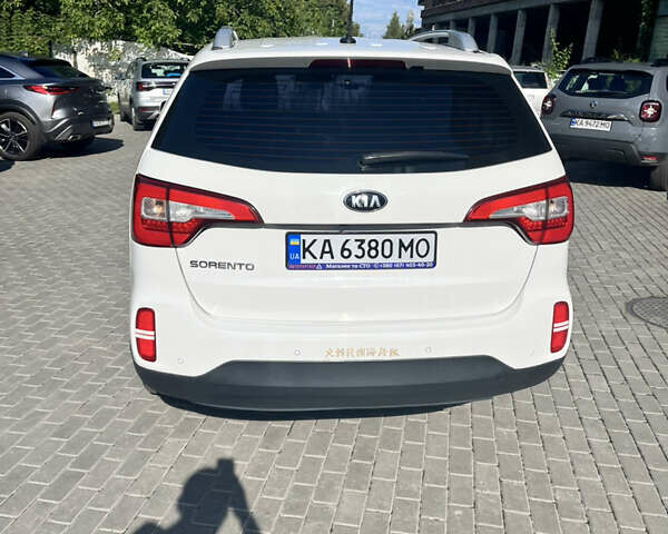 Киа Соренто, объемом двигателя 2 л и пробегом 228 тыс. км за 15000 $, фото 2 на Automoto.ua