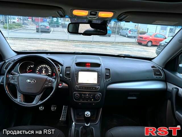 Киа Соренто 2013 в Кропивницком (Кировограде) на Automoto.ua Киа Соренто, объемом двигателя 2.2 л и пробегом 144 тыс. км за 12200 $, фото 9 на Automoto.ua