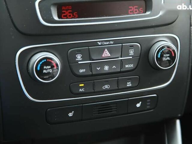 Кіа Соренто, об'ємом двигуна 2.4 л та пробігом 88 тис. км за 16000 $, фото 14 на Automoto.ua