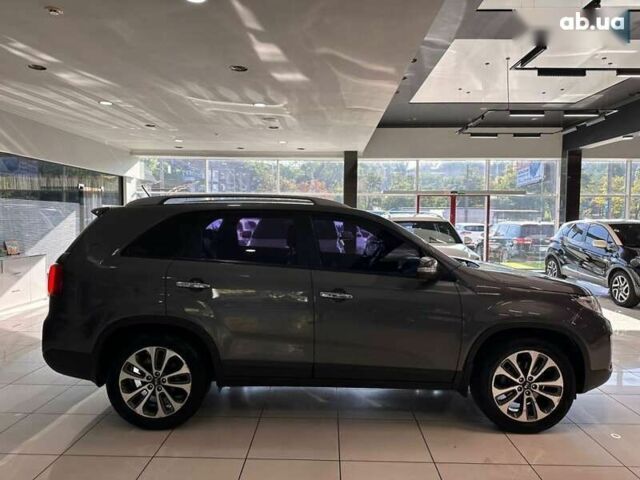 Киа Соренто, объемом двигателя 2 л и пробегом 156 тыс. км за 15900 $, фото 4 на Automoto.ua