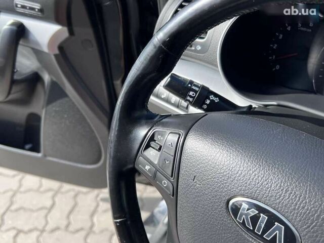 Киа Соренто, объемом двигателя 2.2 л и пробегом 290 тыс. км за 15490 $, фото 19 на Automoto.ua