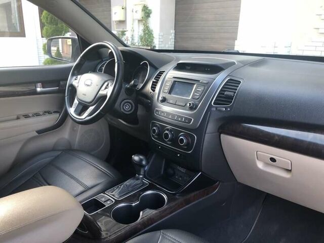 Кіа Соренто, об'ємом двигуна 2.36 л та пробігом 132 тис. км за 12000 $, фото 14 на Automoto.ua