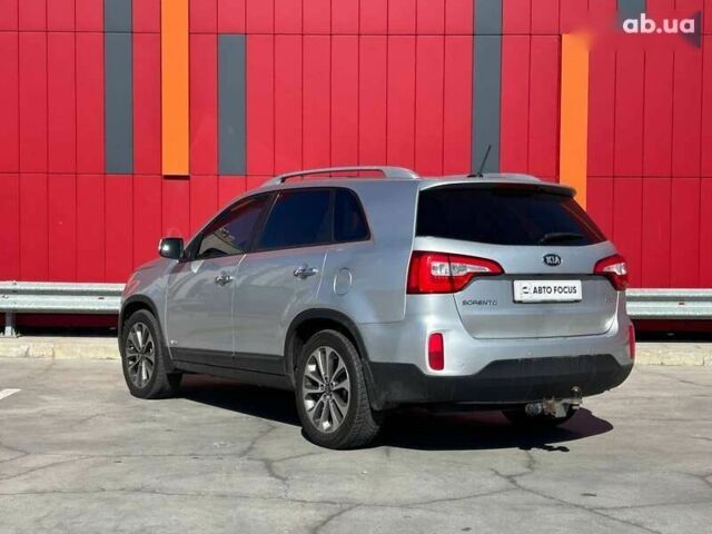 Киа Соренто, объемом двигателя 2.2 л и пробегом 260 тыс. км за 14990 $, фото 3 на Automoto.ua