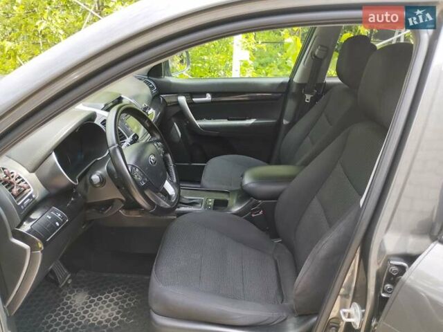 Киа Соренто, объемом двигателя 2.2 л и пробегом 189 тыс. км за 14800 $, фото 10 на Automoto.ua