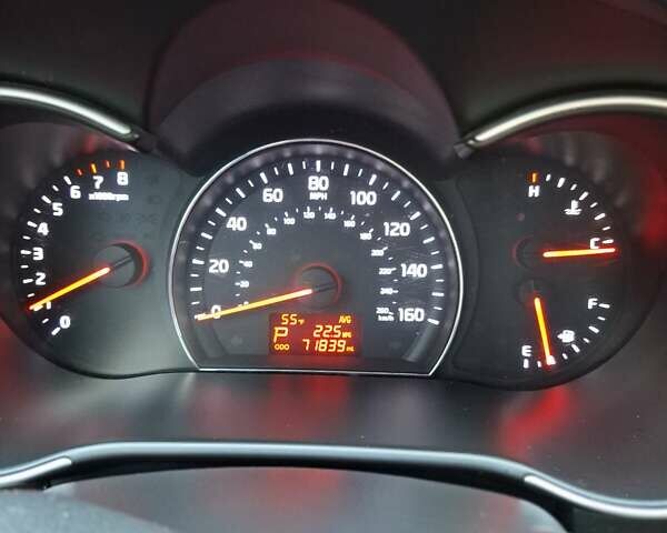 Кіа Соренто, об'ємом двигуна 2.4 л та пробігом 115 тис. км за 14200 $, фото 2 на Automoto.ua