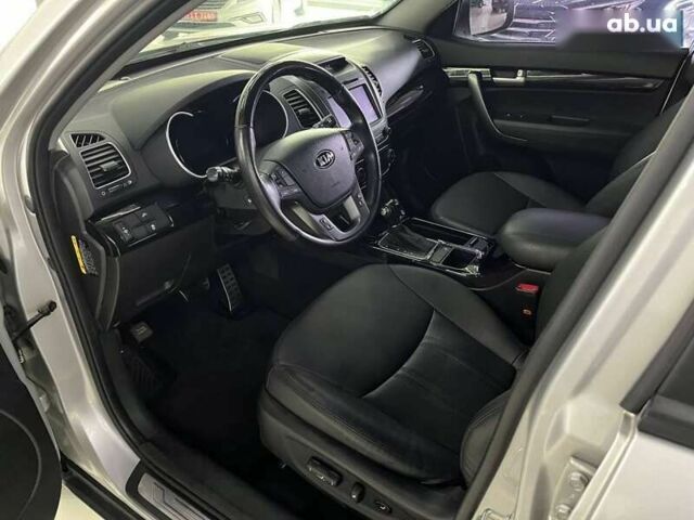 Киа Соренто, объемом двигателя 2 л и пробегом 176 тыс. км за 16500 $, фото 19 на Automoto.ua