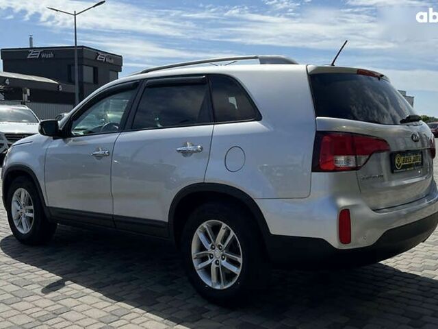 Киа Соренто, объемом двигателя 2.4 л и пробегом 96 тыс. км за 13800 $, фото 4 на Automoto.ua