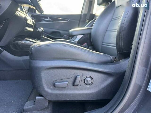 Киа Соренто, объемом двигателя 2 л и пробегом 151 тыс. км за 20500 $, фото 22 на Automoto.ua