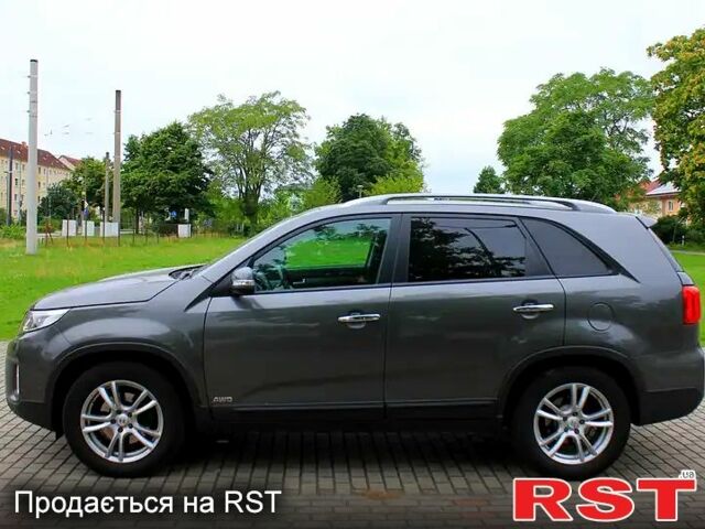 Киа Соренто, объемом двигателя 2.2 л и пробегом 91 тыс. км за 10700 $, фото 4 на Automoto.ua