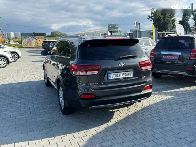 Киа Соренто, объемом двигателя 2 л и пробегом 151 тыс. км за 20500 $, фото 6 на Automoto.ua