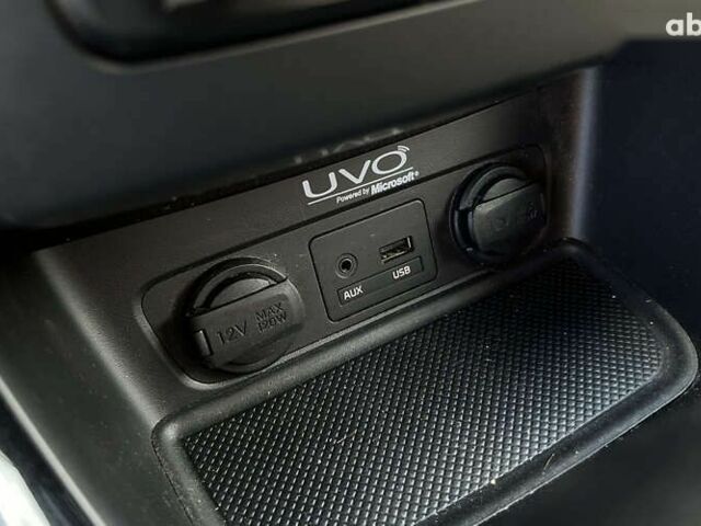 Киа Соренто, объемом двигателя 2.4 л и пробегом 96 тыс. км за 13800 $, фото 22 на Automoto.ua