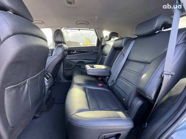 Киа Соренто, объемом двигателя 2 л и пробегом 151 тыс. км за 20500 $, фото 23 на Automoto.ua