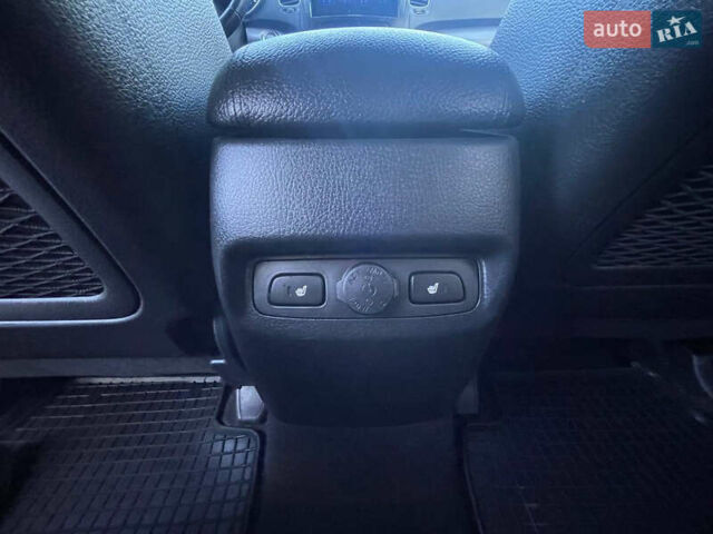 Киа Соренто, объемом двигателя 2.2 л и пробегом 193 тыс. км за 18600 $, фото 90 на Automoto.ua