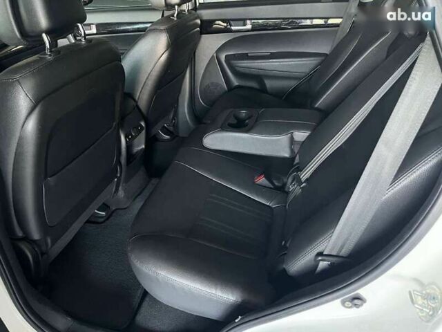 Киа Соренто, объемом двигателя 2 л и пробегом 187 тыс. км за 16500 $, фото 18 на Automoto.ua
