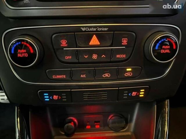 Киа Соренто, объемом двигателя 2 л и пробегом 176 тыс. км за 16500 $, фото 16 на Automoto.ua
