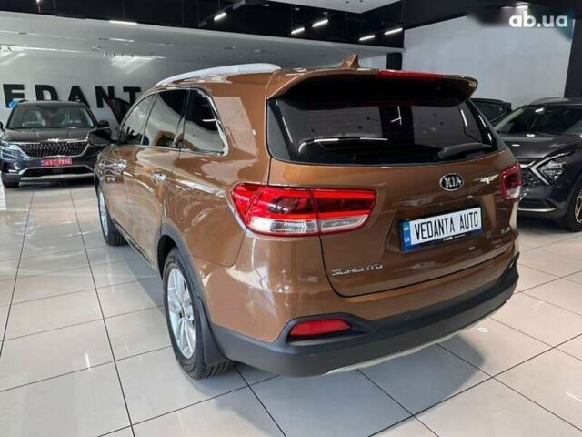 Киа Соренто, объемом двигателя 2 л и пробегом 155 тыс. км за 19300 $, фото 5 на Automoto.ua