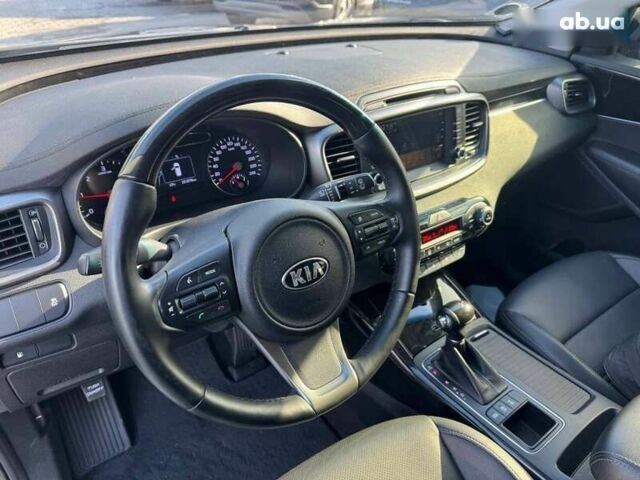 Киа Соренто, объемом двигателя 2 л и пробегом 151 тыс. км за 20500 $, фото 12 на Automoto.ua