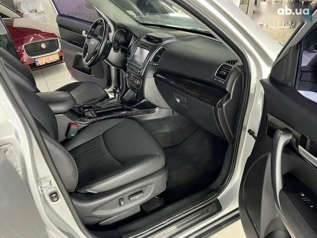 Киа Соренто, объемом двигателя 2 л и пробегом 176 тыс. км за 16500 $, фото 21 на Automoto.ua