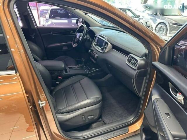 Киа Соренто, объемом двигателя 2 л и пробегом 155 тыс. км за 19300 $, фото 19 на Automoto.ua