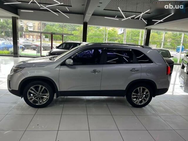 Киа Соренто, объемом двигателя 2 л и пробегом 176 тыс. км за 16500 $, фото 7 на Automoto.ua