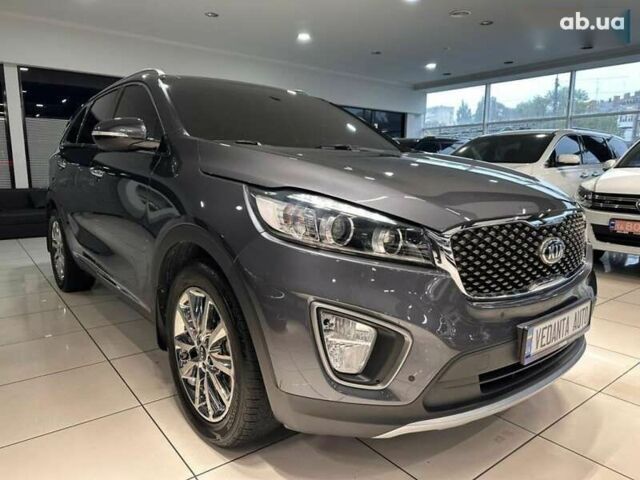 Киа Соренто, объемом двигателя 2 л и пробегом 158 тыс. км за 18900 $, фото 2 на Automoto.ua