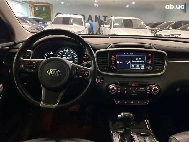 Киа Соренто, объемом двигателя 2 л и пробегом 158 тыс. км за 18900 $, фото 17 на Automoto.ua