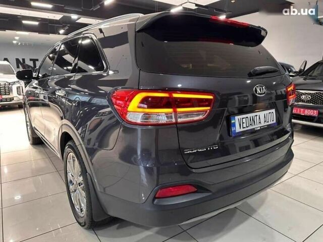 Киа Соренто, объемом двигателя 2 л и пробегом 158 тыс. км за 18900 $, фото 5 на Automoto.ua