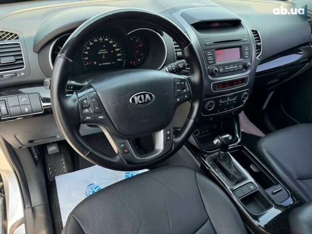 Киа Соренто, объемом двигателя 2 л и пробегом 197 тыс. км за 15500 $, фото 12 на Automoto.ua