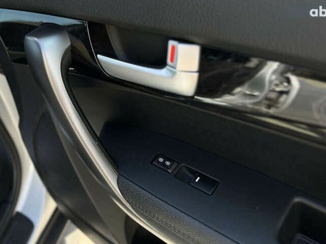 Киа Соренто, объемом двигателя 2.4 л и пробегом 96 тыс. км за 13800 $, фото 24 на Automoto.ua