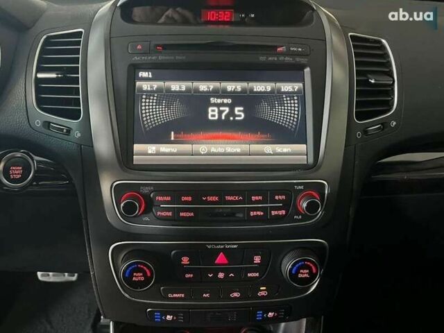 Киа Соренто, объемом двигателя 2 л и пробегом 187 тыс. км за 16500 $, фото 14 на Automoto.ua