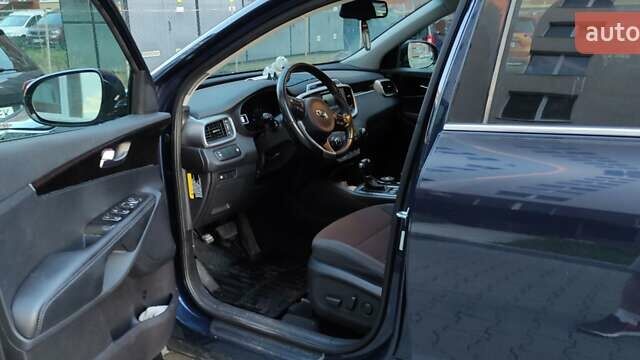 Киа Соренто, объемом двигателя 2.36 л и пробегом 144 тыс. км за 13500 $, фото 15 на Automoto.ua