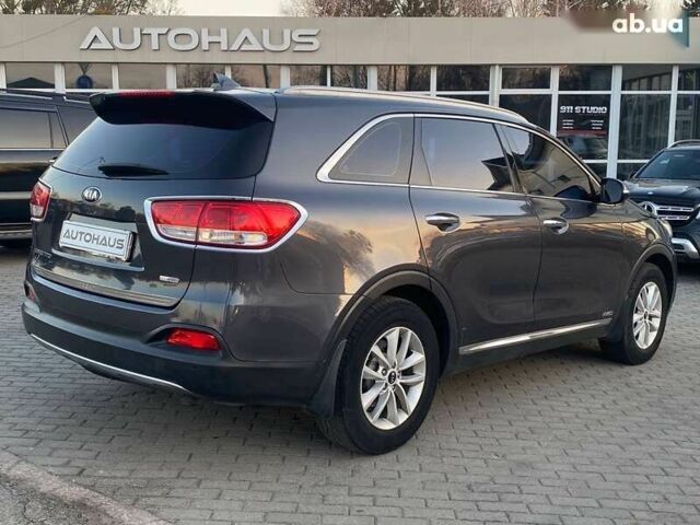 Киа Соренто, объемом двигателя 2.2 л и пробегом 257 тыс. км за 16999 $, фото 7 на Automoto.ua