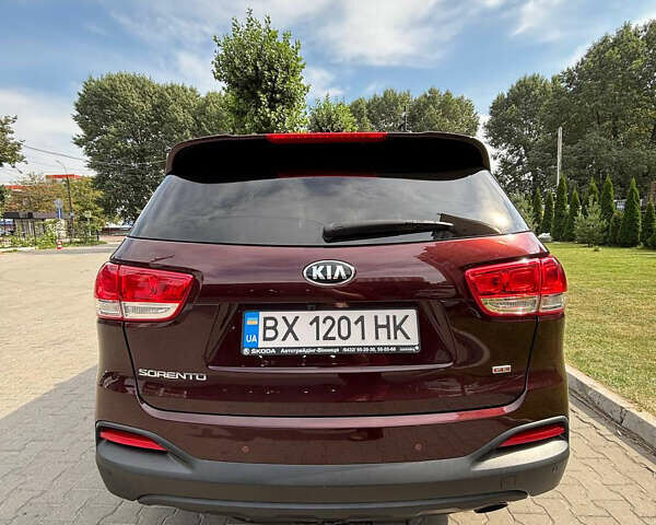 Кіа Соренто, об'ємом двигуна 2.4 л та пробігом 138 тис. км за 14000 $, фото 17 на Automoto.ua