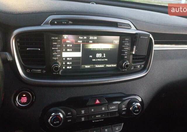 Кіа Соренто, об'ємом двигуна 2.2 л та пробігом 111 тис. км за 22100 $, фото 9 на Automoto.ua