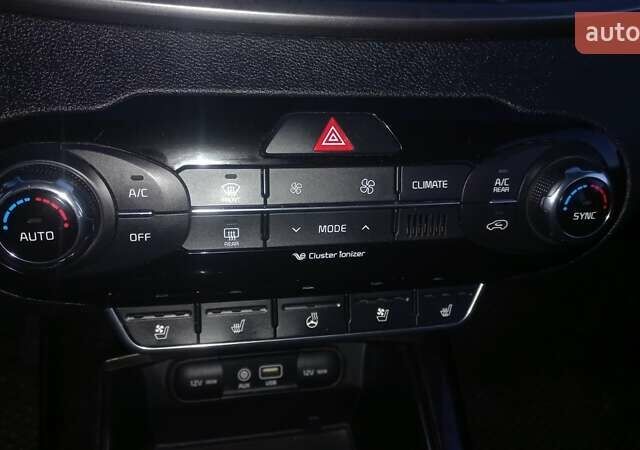 Кіа Соренто, об'ємом двигуна 2.2 л та пробігом 111 тис. км за 22100 $, фото 8 на Automoto.ua