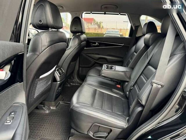 Кіа Соренто, об'ємом двигуна 2.2 л та пробігом 160 тис. км за 21990 $, фото 16 на Automoto.ua