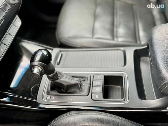 Кіа Соренто, об'ємом двигуна 2.2 л та пробігом 160 тис. км за 21990 $, фото 23 на Automoto.ua