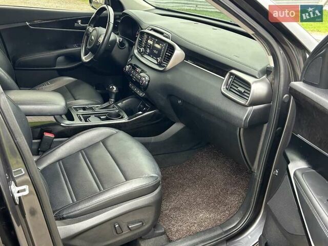 Киа Соренто, объемом двигателя 2 л и пробегом 190 тыс. км за 17999 $, фото 25 на Automoto.ua