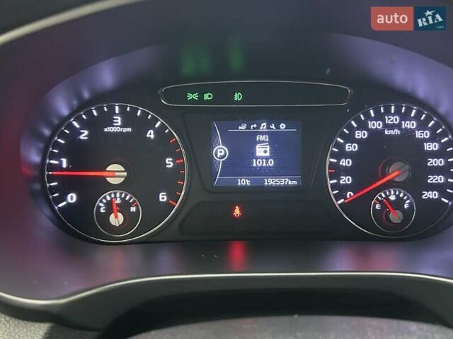 Киа Соренто, объемом двигателя 2 л и пробегом 190 тыс. км за 17999 $, фото 21 на Automoto.ua