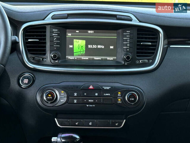 Кіа Соренто, об'ємом двигуна 2.2 л та пробігом 191 тис. км за 19900 $, фото 37 на Automoto.ua