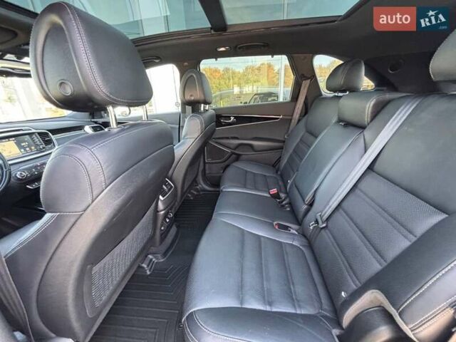 Киа Соренто, объемом двигателя 0 л и пробегом 105 тыс. км за 16500 $, фото 7 на Automoto.ua