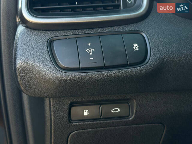 Кіа Соренто, об'ємом двигуна 2.2 л та пробігом 191 тис. км за 19900 $, фото 26 на Automoto.ua